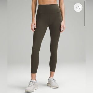 Lululemon Wunder Train High Rise leggings with pockets dark olive size 4
